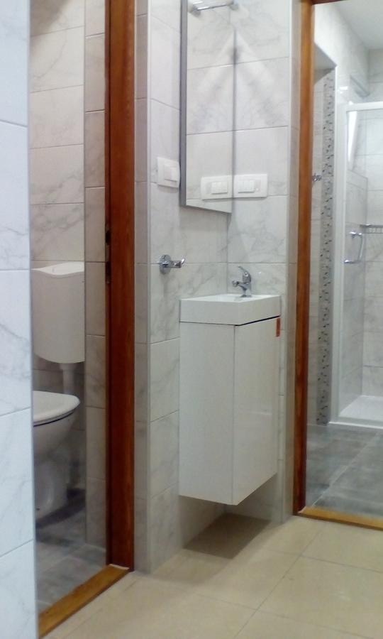 Apartment Gotovina 비오그라드나모루 외부 사진